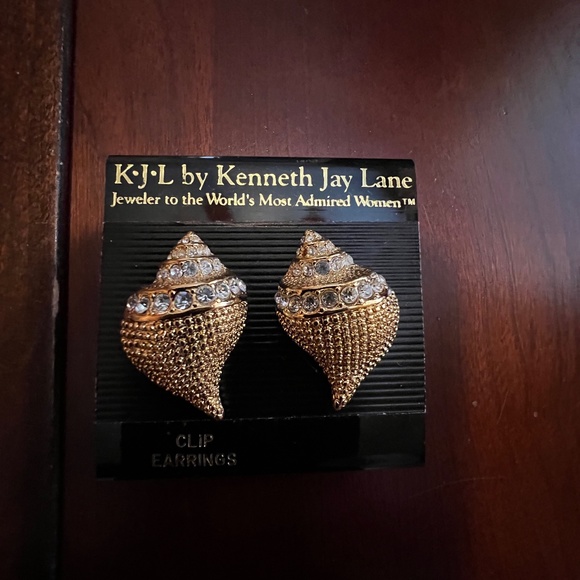 Kenneth Jay Lane Gold Acorn Clip-On Earrings - Picture 1 of 4